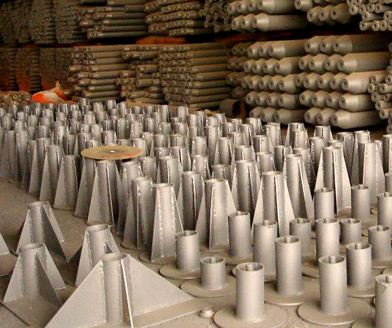 吉安钢网架支托