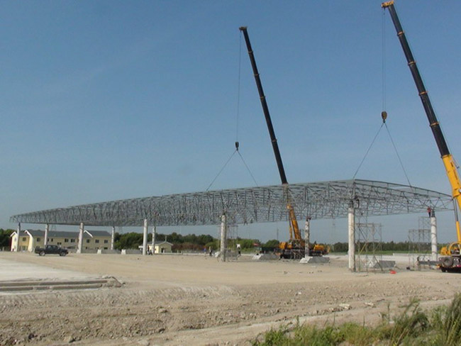 吉安收费站网架工程